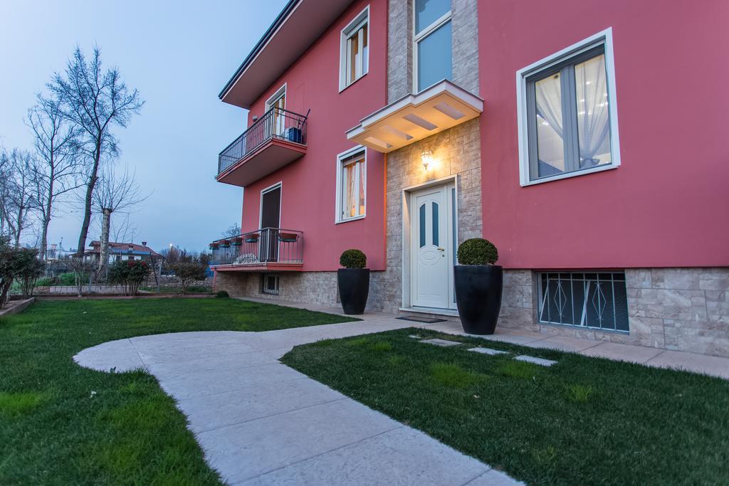 Lm House Διαμέρισμα Lonato Εξωτερικό φωτογραφία